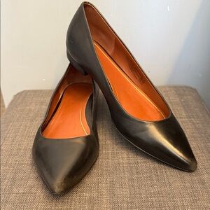 Vionic Black Women's Ballet Flats size 7.5 Lena